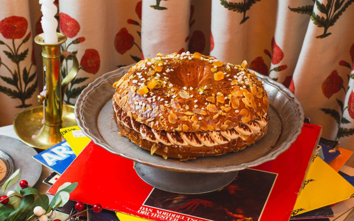 Roscón de tiramisú y pistacho