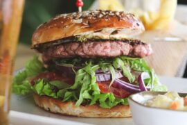 Hamburguesa del nuevo local de El Nait en Madrid